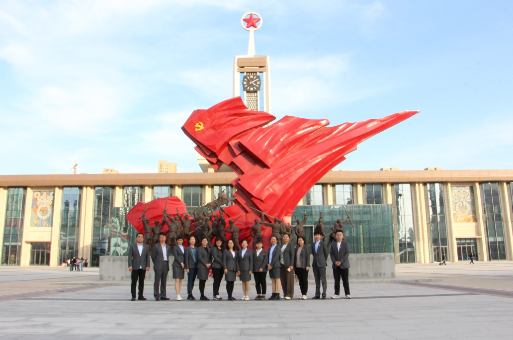 探尋革命記憶 傳承紅色基因 | 常宏黨支部和工會組織參觀石家莊解放紀念館活動